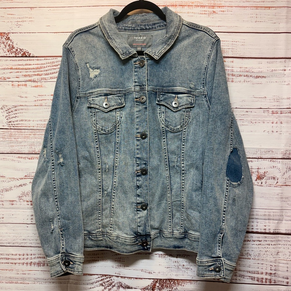 New Torrid Distressed Light Wash Denim Jacket